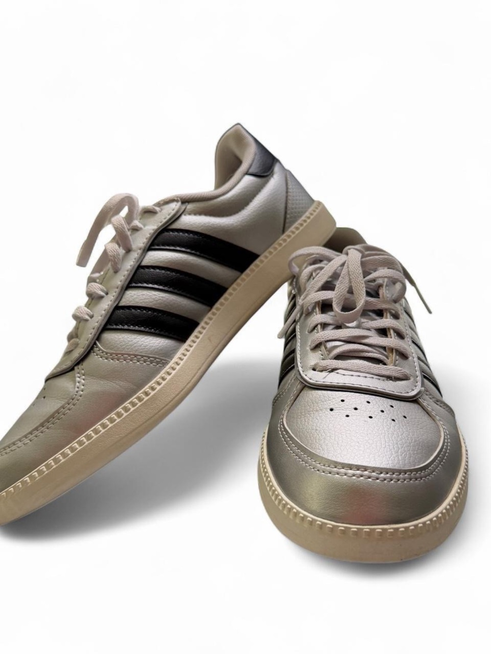 adidas breaknet Silver Sneakers with Black Stripes